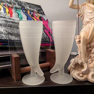 Vintage Frosted Powder Horn Beer Glasses 1960's Indiana Glass 8" Tall